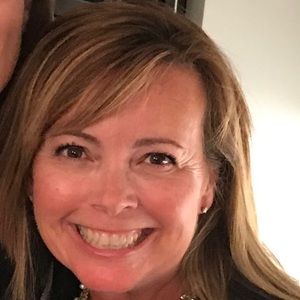 Meet your Posher, Carrie